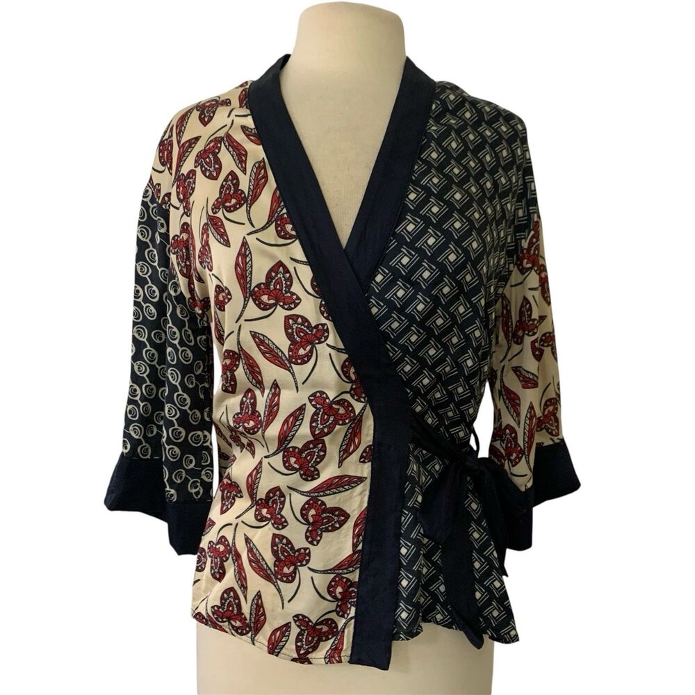 Anthropologie Meadow Rue Blouse Size S Navy Red Floral Wrap Kimono Style Boho - Picture 2 of 9